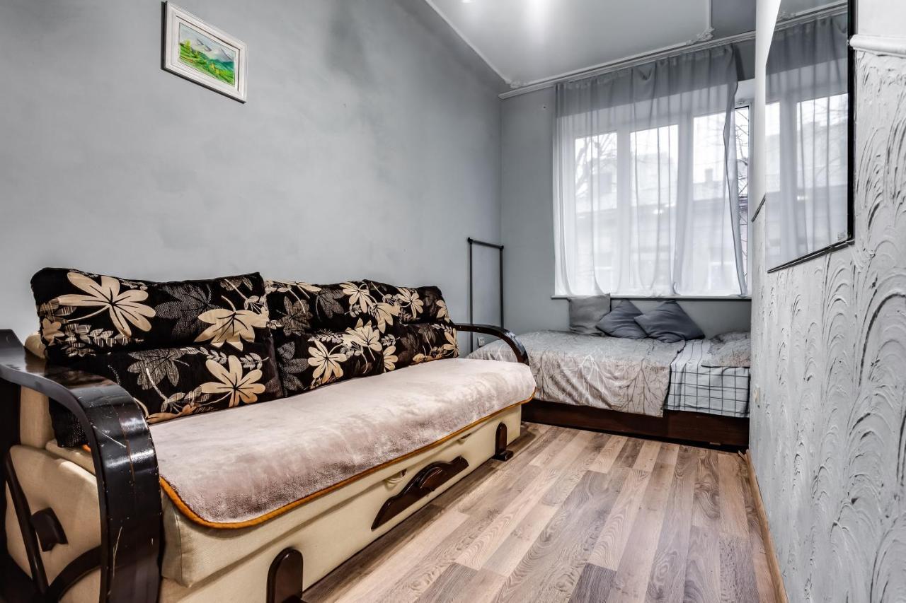 Apartment Near Circus Lviv Ngoại thất bức ảnh