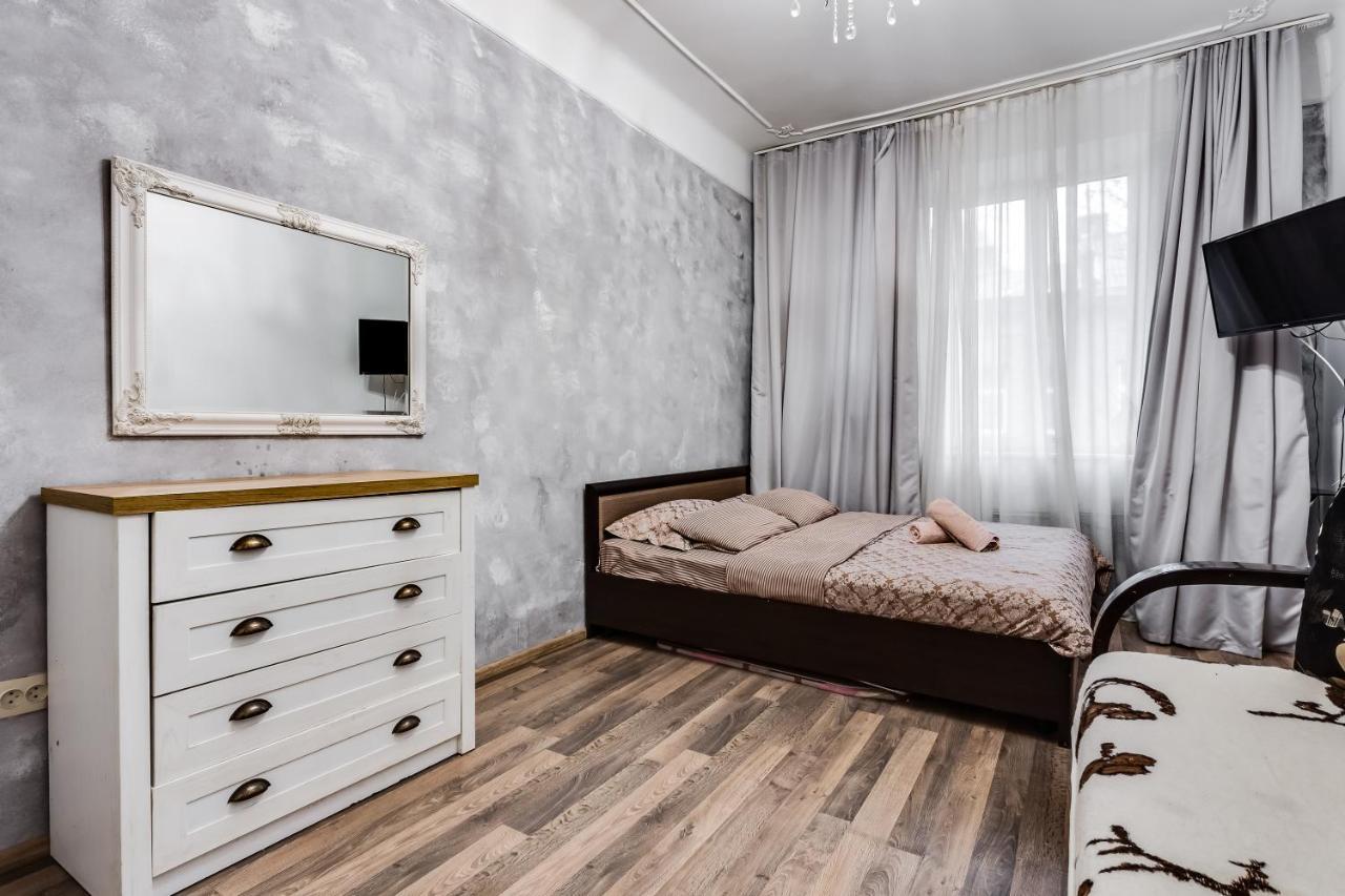 Apartment Near Circus Lviv Ngoại thất bức ảnh